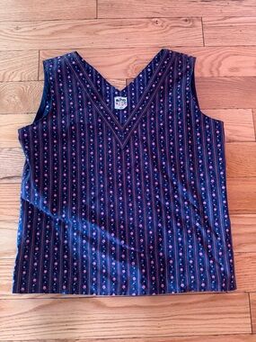 Elho Navy Floral Stripe Top with Pink Accents VINTAGE COTTAGE CORE